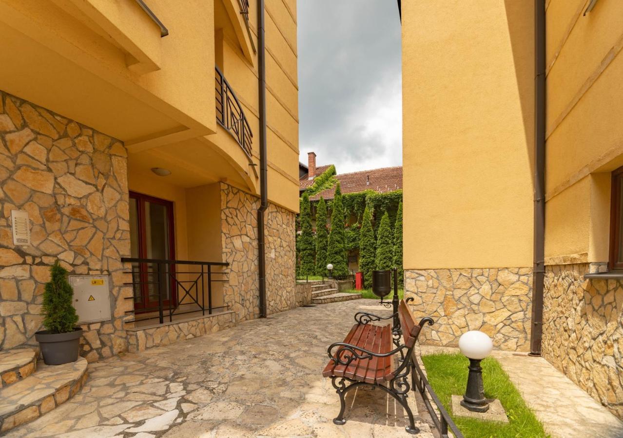 Vrnjačka Banja Apartman Modena Lux מראה חיצוני תמונה