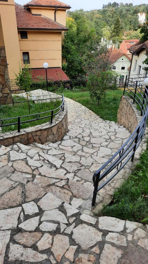 Vrnjačka Banja Apartman Modena Lux מראה חיצוני תמונה